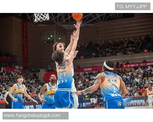 中国男篮迎战新西兰队力争胜利展现团队精神与竞技状态